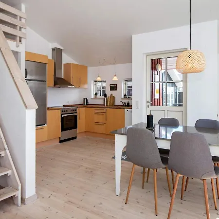 度假居 6 Person In Hvide Sande-by Traum